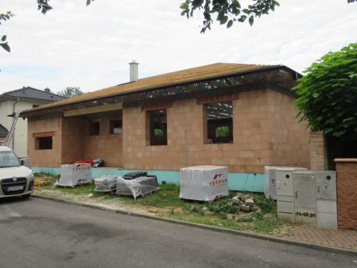 Strecha Levice - foto 11