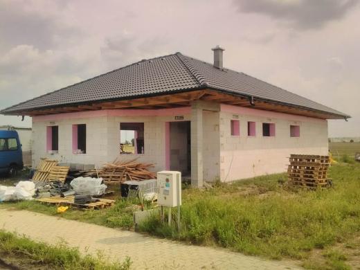 Strecha Štvrtok na Ostrove - foto 2