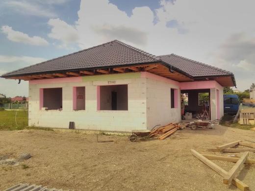 Strecha Štvrtok na Ostrove - foto 5